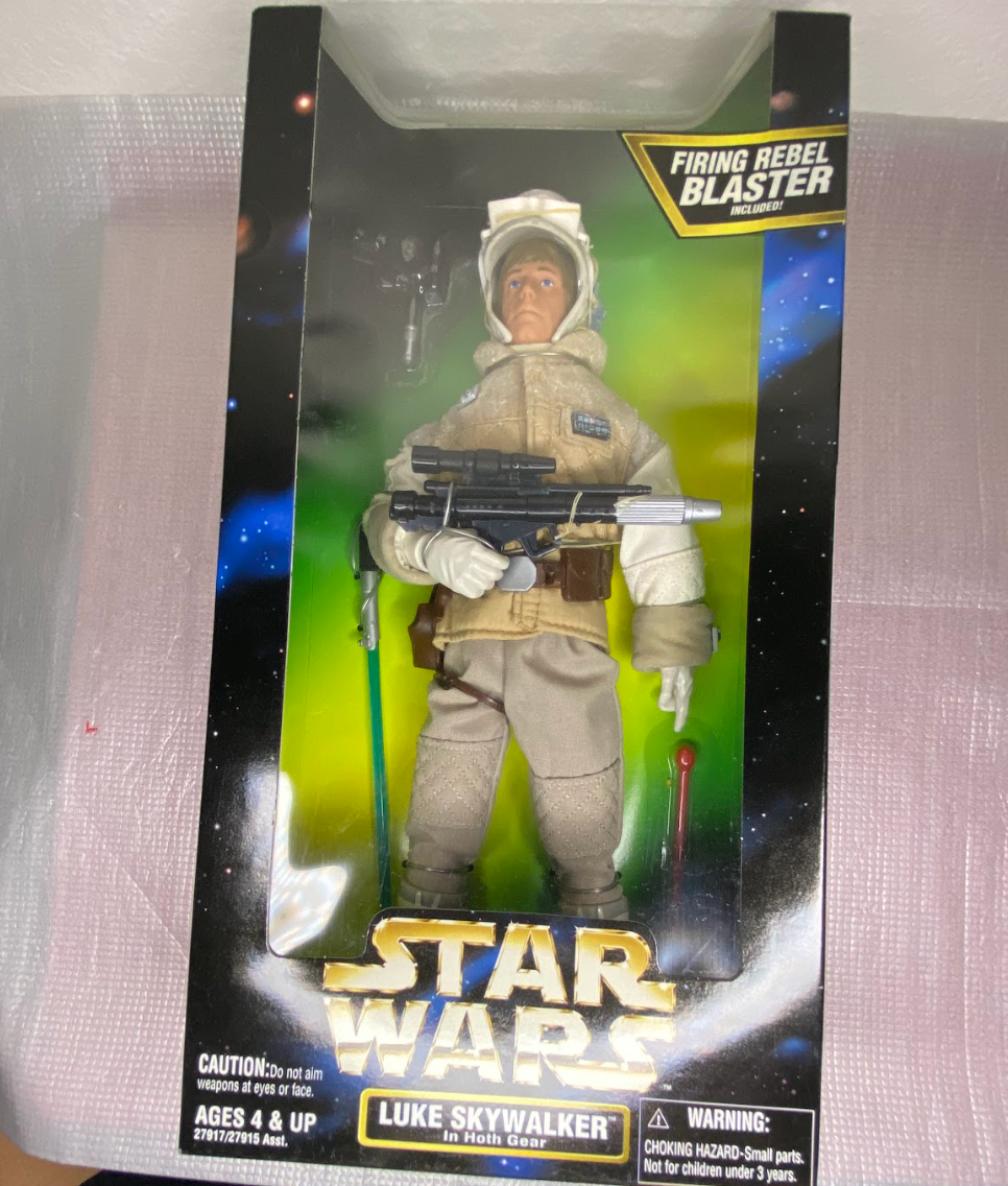 Star Wars Collector Series – Luke Skywalker (in Hoth Gear)