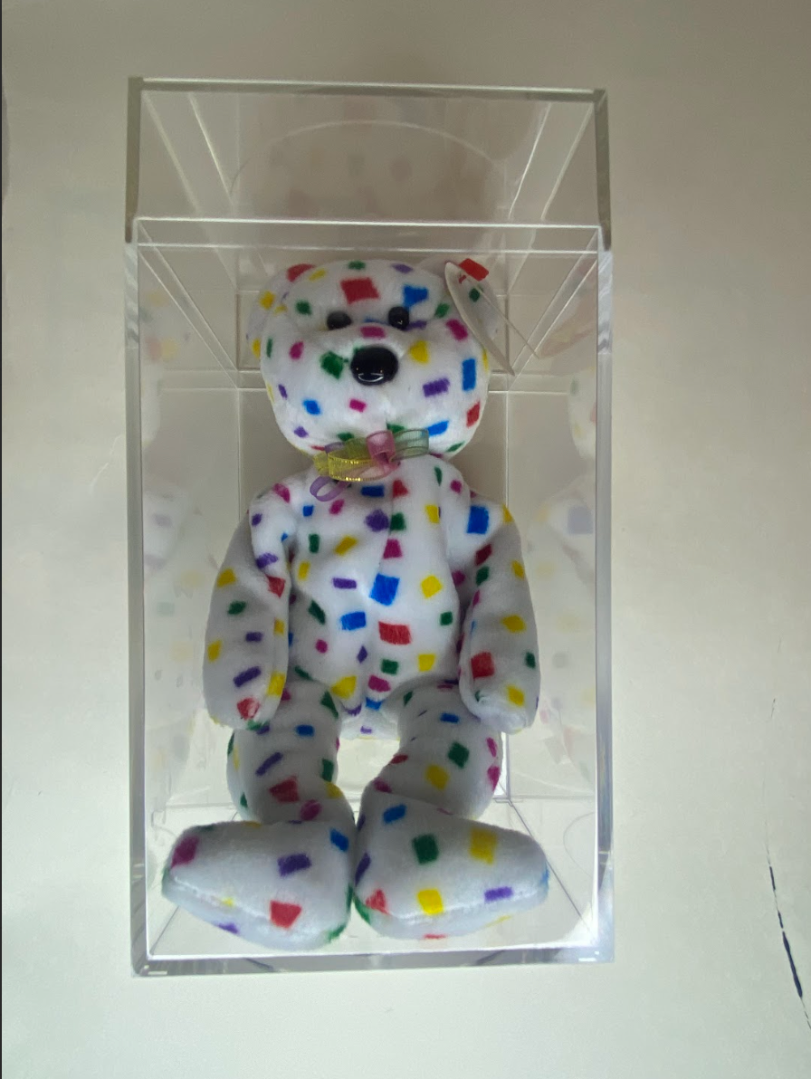Ty Beanie Baby – Confetti the Bear (Celebration Edition) in Display Case