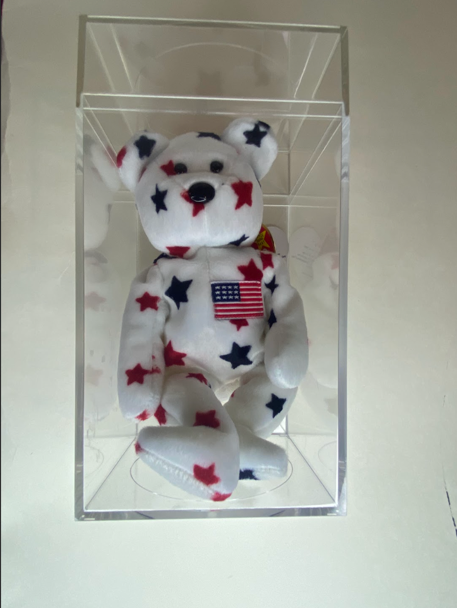 Ty Beanie Baby – Glory the Bear (1997 U.S.A. Flag Edition) with Display Case
