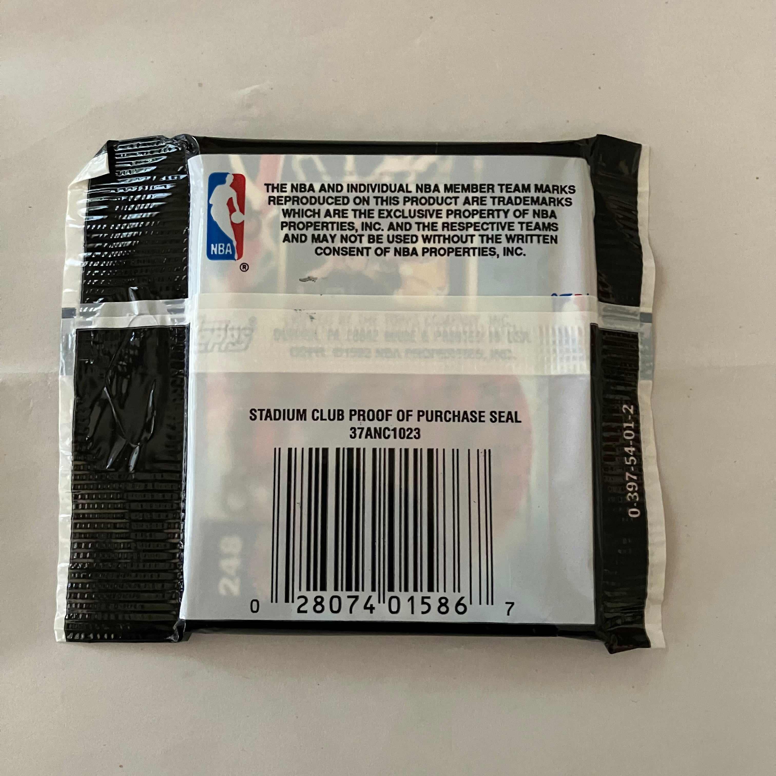 1992-93 Topps Stadium Club Basketball Series 2 Sealed Jumbo Pack