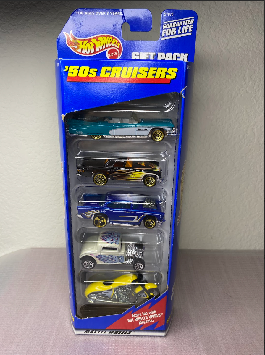 Hot Wheels ’50s Cruisers 5-Car Gift Pack – Collector Set (Sealed)