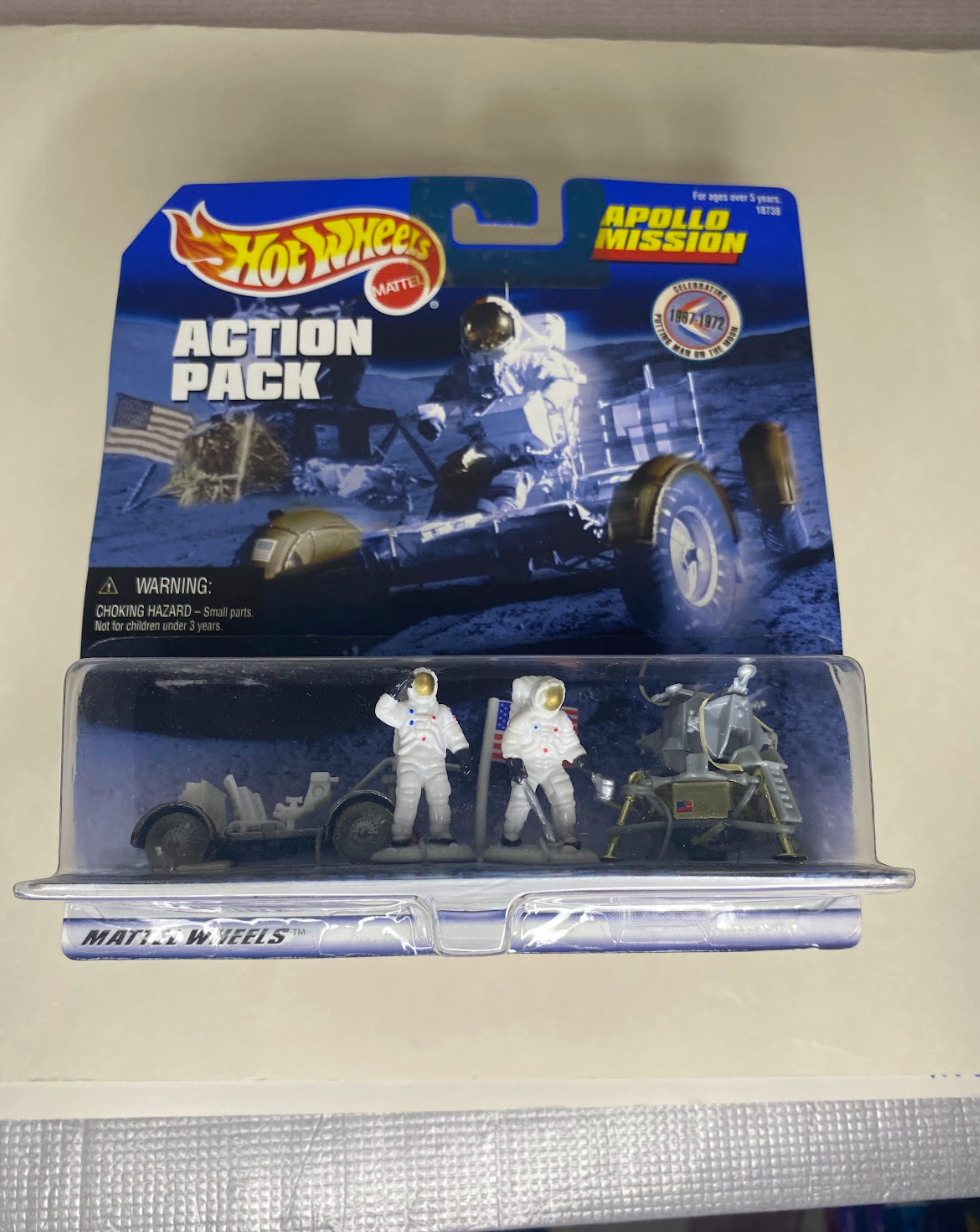 Hot Wheels Action Pack – Apollo Mission Commemorative Set