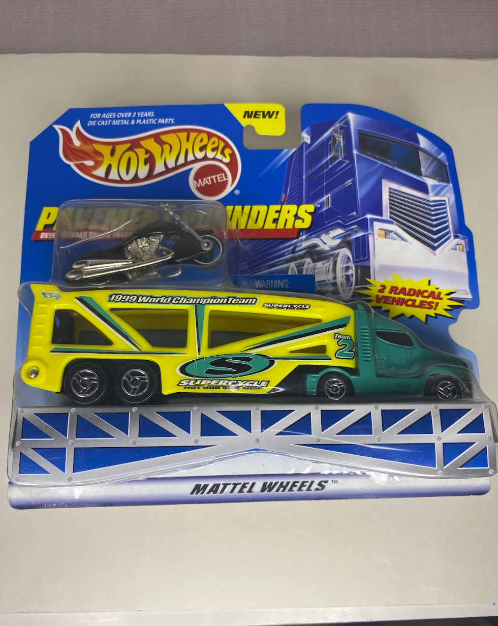 Hot Wheels – Power Haulers “Supercycle” Team 2 Transporter (1999 World Champion Team)