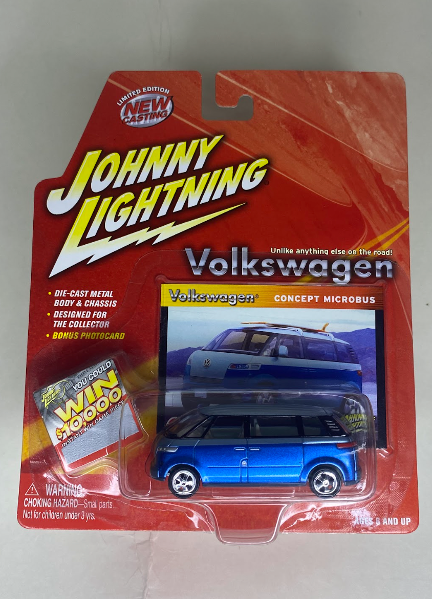 Johnny Lightning – Volkswagen Concept Microbus (New Casting / Bonus Photocard)