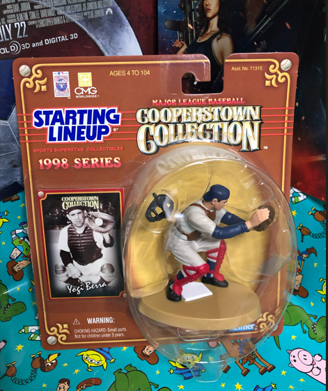 Starting Lineup Cooperstown Collection 1998: Yogi Berra NEW YORK YANKEES